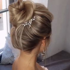 Frozen Hair Tutorial, Long Light Brown Hair, Frozen Hair, Hair Upstyles, Bridal Hair Updo, Peinados Fáciles Para Cabello Corto, Long Light, Penteado Cabelo Curto, Wedding Hairstyle