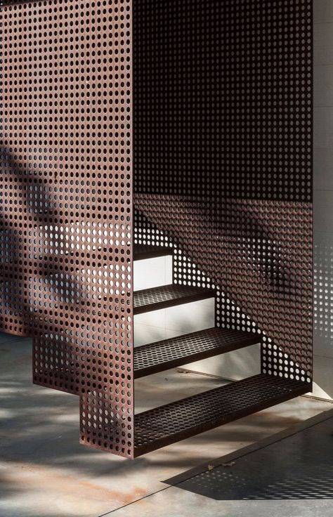 Gallery of The House with Two Lives / nabil gholam architects - 13 Stairs Industrial Design, Perforated Metal Interior Design, Perforated Metal Stairs, Metal Balustrade Design, Perforated Stairs, Corten Stairs, Interior Stairs Ideas, Stair Screen, House Stairs Design