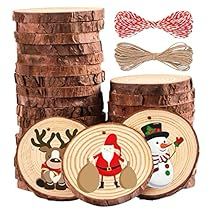 Christmas Ornaments Wood, Wood Slice Centerpieces, Ornaments Wood, Christmas Activity Book, Log Slice, Christmas Crafty, Rustic Crafts, Christmas Activities For Kids, Felt Christmas Tree