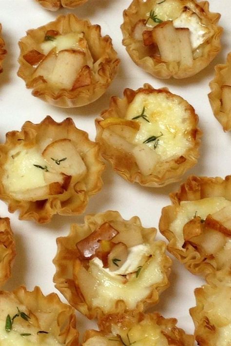 Warm Brie and Pear Tartlets | "These make a simple, delicious, and elegant appetizer. They impress every time!" #holidays #entertaining #holidayentertaining #thanksgiving #christmas #newyearseve Tartlets Appetizers, Pear Tartlets, Brie And Pear, Warm Brie, Brandy Snaps, Tartlets Recipe, Phyllo Cups, Elegant Appetizers, Fingerfood Party