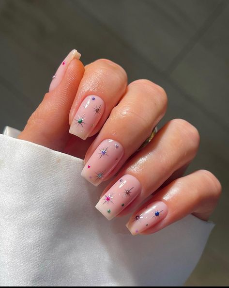 French Nail Designs Spring Square, Trendy Short Nails, Concert Nails, Star Nail Designs, August Nails, Star Nail, Elegant Nail, January Nails, Elegant Nail Designs