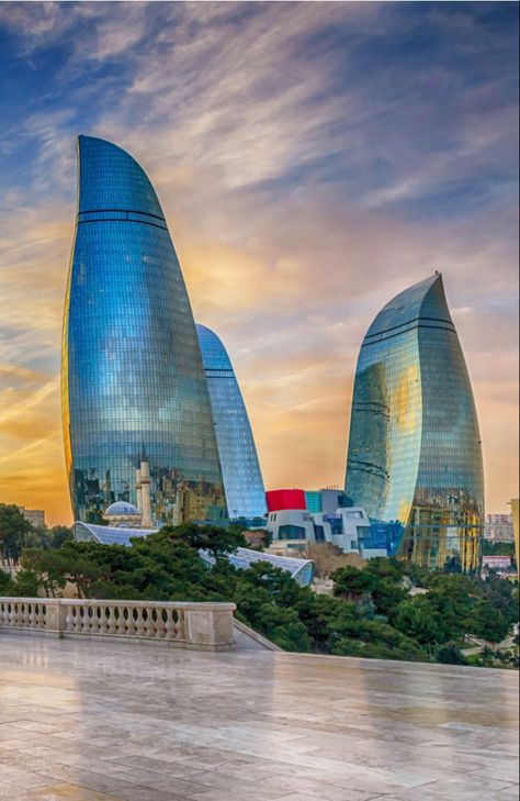 #baku #azerbaijan #city #travelphotography Azarbayjan Baku, Travel Azerbaijan, Azerbaijan Travel, Baku City, Menu Flyer, Visa Online, Armenia Azerbaijan, Family Devotions, Budget Holidays