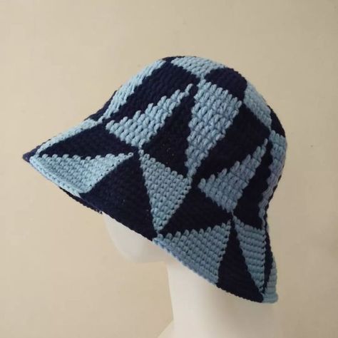 Free Crochet Bucket Hat, Bucket Hat Designs, Bucket Hat Pattern Free, Crochet Bucket Hat Free Pattern, Bob Crochet, Granny Square Blanket Pattern, Square Blanket Pattern, Crochet Bucket Hats, Crochet Beret Pattern