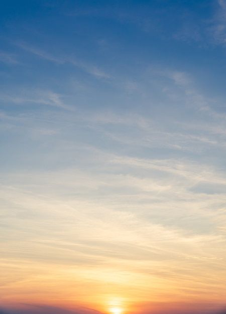 Photo sunset sky vertical in the morning | Premium Photo #Freepik #photo #dusk #dawn #sunset-clouds #sunset-sky Sunrise Clear Sky, Sunset Inspo Pics, Sun Set Sky, Golden Hour Sky, Sunset Sky Photography, Dawn Pictures, Amber Sky, Dawn Sky, Senior Sunrise