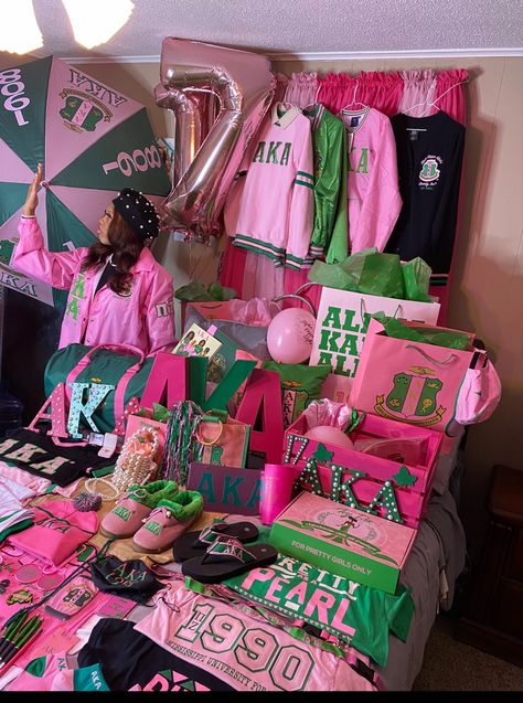 AKA
AKA sorority gifts
Pink and Green room 
Greek
Crossing Gifts
Alpha Kappa Alpha Aka Pictures Alpha Kappa Alpha, Aka Vision Board, Aka Bed Decoration, Aka Paraphernalia Outfit, Aka Decorated Room, Aka Probate Gifts Room, First Day Out Aka, Aka Gift Ideas, Aka Room Decorations