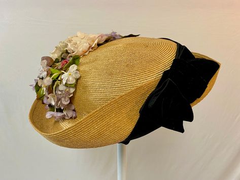 Ww1 Fashion, 1913 Fashion, Edwardian Hats, 1912 Fashion, Titanic Dress, Edwardian Hat, Fashion 1910, Black Velvet Ribbon, Large Brim Hat