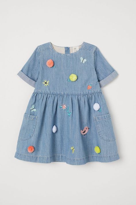 Jean Dress Outfit, Jeans Dress Outfit, Embroidered Denim Dress, Toddler Jeans, Jean Dress, Dress Denim, Baby Frocks Designs, Easter Outfit, Frock Design