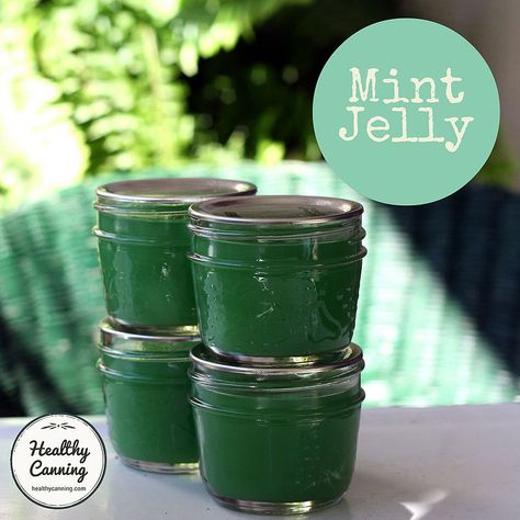 Mint Jelly - Healthy Canning Canning Mushrooms, Mint Jelly Recipe, Healthy Canning, Pressure Canning Recipes, Pineapple Mint, Canning Vegetables, Mint Water, Jelly Recipe, Canned Mushrooms