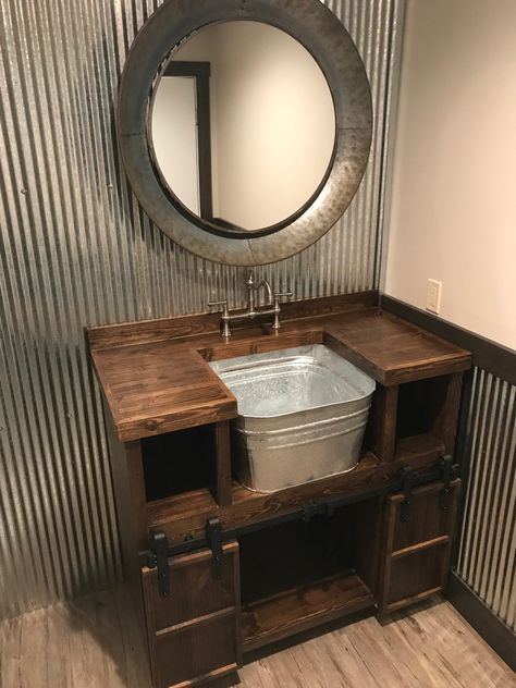 Barn Style Bathroom Ideas, Galvanized Bathroom Sink, Small Shed House Interior, Garage Bathroom Ideas Small, Rustic Sink Ideas, Farmhouse Bathroom Sink Ideas, Vintage Small Bathroom Ideas, Washtub Sink, Garage Bathroom Ideas