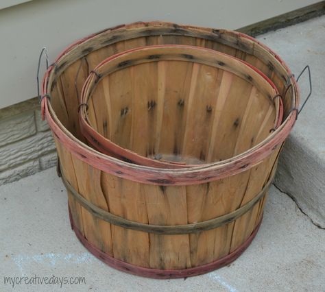 DIY Tiered Bushel Baskets mycreativedays.com Fall Bushel Basket Ideas, Bushel Basket Ideas Decor, Easy Diy Fall Decor, Halloween Havoc, Bushel Baskets, Pumpkin Bowls, Fake Pumpkins, Old Baskets, Apple Baskets