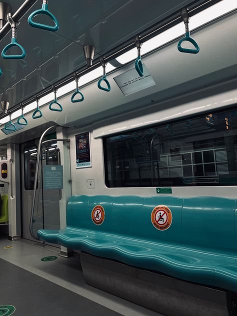 Kochi Story, Kochi Metro Photography, Kochi Water Metro, Kochi Night Aesthetic, Kochi Metro Aesthetic, Kochi Aesthetics, Kochi Night, Shopping Snap Story, Shopping Snap