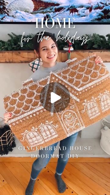 Ginger Bread House Door Mat, Diy Gingerbread House Door Mat, Diy Painted Gingerbread House, Diy Gingerbread Doormat, Gingerbread House Mat, Diy Gingerbread House Doormat, Doormat Painting Ideas Christmas, Christmas Doormat Painting, Gingerbread Mantel Ideas