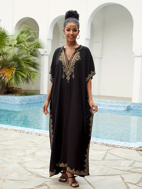 Ramadan Plus Size Boho Kaftan Dress, Women's Plus Golden Embroidered Bat Sleeve Notched Neck Maxi Cover Up Dress https://share.temu.com/25TWaIYgLiA via @shoptemu Black Boho Maxi Dress, Embroidery Kaftan, Kaftan Style Dresses, White Maxi Dress Boho, Products Display, Boho Embroidery, Kaftan Style, Beach Coverup Dress, Boho Mini Dress