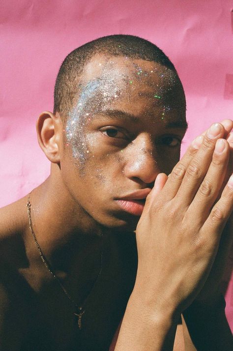 Glitterboy by Quil Lemons Black Pics, Glitter Photography, Black Photography, Male Makeup, Men Photography, Frank Ocean, Photography Inspo, Black Is Beautiful, Character Inspiration