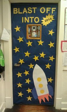 Classroom door decoration ideas – Teaching through the Arts Door Decorations Classroom Kindergarten, January Door Decorations Classroom, January Door Decorations, Kindergarten Door, Door Classroom, Preschool Door, Dorm Room Doors, Classroom Kindergarten, January Classroom