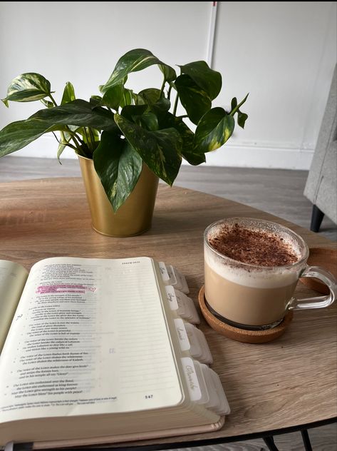 Coffee Bible Aesthetic, Morning Bible Time, Quiet Time With God Aesthetic, Bible And Coffee Aesthetic, Time With Jesus Aesthetic, Cozy Hobbies Aesthetic, Q4 Goals, Godly Habits, Coffee And Bible