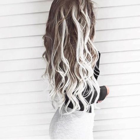 ♡ @Ｃｈｏｃｏｌａｔｅｂｅｓｏ ♡ Brown To White Ombre Hair, White Ombre Hair, Guy Tang, Ombre Hair Extensions, Caramel Highlights, Long Hair Color, Ash Blonde Hair, Pinterest Hair, Ash Brown