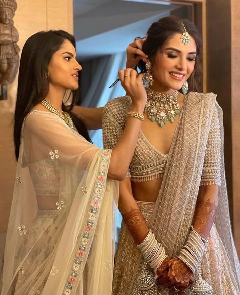 Falguni Shane Peacock Bride Stuns In A Crystal Studded Lehenga, Flaunts White Chooda And Kaleeras White Chooda, Falguni Shane Peacock Lehenga, Shane Peacock Lehenga, Peacock Lehenga, Falguni Shane Peacock, Engagement Lehenga, White Lehenga, Bridesmaid Duties, Indian Bride Outfits