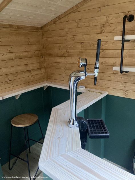 Shed Pub Ideas, Man Cave Shed Ideas, Pub Interior Ideas, Garden Pub, Home Bar Plans, Summer House Interiors, Man Cave Shed, Shed Of The Year, Corner Door