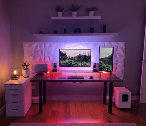 Gamer Bedroom Ideas, Gaming Bedroom, Gamer Bedroom, Build A Pc, Gaming Desk Setup, Computer Gaming Room, Gamer Setup, Home Studio Setup, Gamer Room Decor