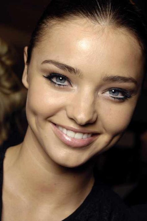 eyes! Miranda Kerr Style, Celebrity Faces, Bright Winter, Australian Models, Victorias Secret Models, Mon Cheri, Beauty Icons, Miranda Kerr, Beauty Photography