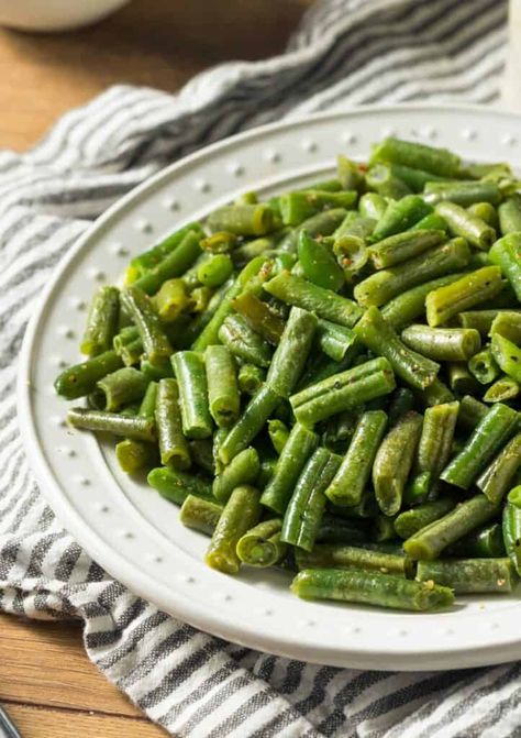 Beans And Greens Recipe, Canned Green Bean Recipes, Green Bean Side Dish Recipes, Leftover Green Beans, Canned Green Beans, Vegetable Casseroles, Seasoned Green Beans, Green Beans Side Dish, Recipes Sides