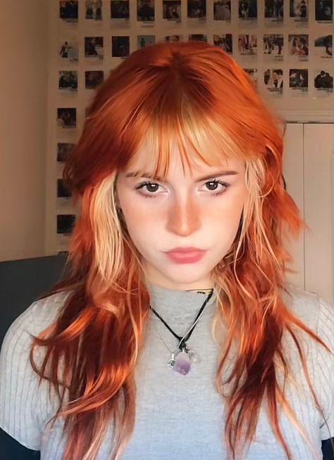 Strawberry Red And Blonde Hair, Fashion Copper Hair, Copper Hair Platinum Highlights, Hailey Williams Hair Orange And Blonde, Copper With Chunky Blonde Highlights, Edgy Ginger Hair, Hayley Williams Ginger Hair, Ginger Hair Streaks, Copper Hair Alternative