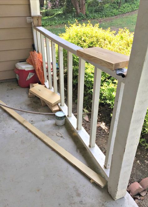 Porch Without Railing, Porch Railing Diy, Porch Banister, Porch Step Railing, Front Porch Railing Ideas, Reality Painting, Porch Upgrades, Front Porch Stairs, Porch Handrails