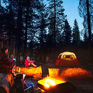 #Summer may be winding down, but #Fall foliage can provide gorgeous views for a family camping trip. #Bike, #Kayak or #Hike at these “Top 10 Family Campgrounds” from @sunsetmag. Best Family Tent, First Time Camping, Camp Lake, Best Tents For Camping, Wanderlust Photography, Sunset Magazine, Kayak Camping, Family Tent, On The Road Again