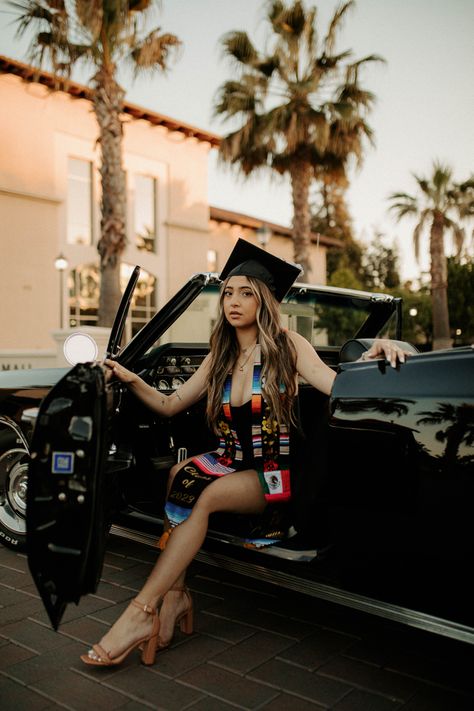 Santa Clara University grad photos with car. Rocio Rivera Photography Lowrider Graduation Pictures, 80s Graduation Pictures, Mustang Photoshoot, Car Senior Pictures, Senior Portrait Outfits, Car Shoot, Cute Senior Pictures, Graduation Pic, Santa Clara University