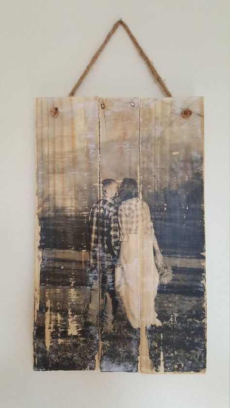 Pallet Picture Frames, Creek Design, Pallet Pictures, Rustic Picture Frames, Photo Transfer, Wood Photo, Birthday Frames, Custom Picture Frame, Gift Inspiration