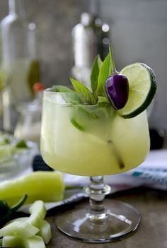 Exotic destination in glass anyone? Spicy Thai Basil Cucumber Cocktail is a sweet way to enjoy the heat of late summer! Hot, cool and refreshing… Aperitif Cocktails, Basil Cocktail, Cucumber Cocktail, Spicy Thai, Alcoholic Drink, Thai Basil, Craft Cocktails, Summer Cocktails, Cocktail Recipe