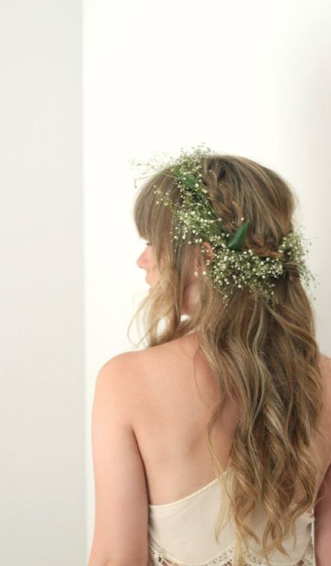 Whimsical Wedding Headpiece, Simple Flower Crown Veil, Ivy Flower Crown, Earthy Wedding Hairstyles, Wedding Veil And Flower Crown, Simple Wedding Hair With Flowers, Simple Wedding Flower Crown, Flower Crown With Bangs, Forest Fairy Wedding Hair