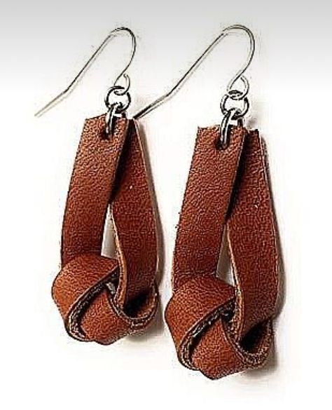 Leather Jewelry Making, Handmade Leather Jewelry, Diy Leather Earrings, Leather Jewelry Diy, Leather Diy Crafts, Leather Scraps, Vintage Cowgirl, Earrings Inspiration, Knot Earrings