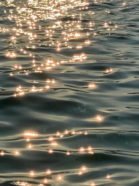 Water Ripple Aesthetic, Sun Glistening On Water, Water Ripples Photography, Light Through Water, Water Asethic, Doe Aesthetic, Sun On Water, Ethereal Water, Water Aesthetics