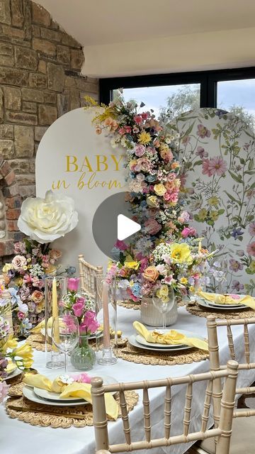 Decor By Nadia on Instagram: "Baby in Bloom 💛🌼" Baby In Bloom Table Decor, Baby In Bloom Backdrop, Baby In Bloom Shower Ideas, Baby Shower Baby In Bloom, Flower Baby Shower Theme, Garden Baby Showers, Baby In Bloom, Bloom Baby, Baby Shower Flowers