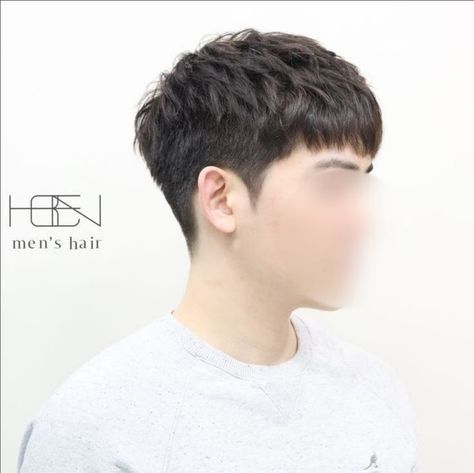 Asian Men Short Hairstyle, Hair Tips For Men, Very Short Hair Men, Asian Man Haircut, Mens Haircuts Short Hair, Men Haircut Curly Hair, Asian Haircut, Korean Short Hair, Hair Style Korea