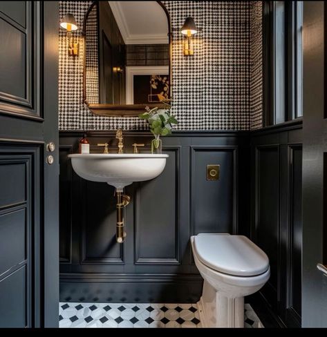 Interior Toilet Design, Victorian Home Ideas Interior, Powder Bath Sink Ideas, Masculine Bathroom Wallpaper, Small Moody Master Bath, Moody Bathroom Wainscotting, Bathroom Interior Design Wallpaper, Man Cave Bathroom Ideas Half Baths, Bathroom Moody Decor