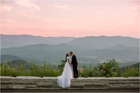 Foothills Parkway wedding photos in the Great Smoky Mountains National Park. Smokies elopement in Townsend, Tennessee. Great Smoky Mountains Engagement Photos, Cades Cove Wedding Photos, Foothills Parkway Tennessee Wedding, Foothills Parkway Elopement, Foothills Parkway Tennessee, Smoky Mountain Wedding Photos, Smoky Mountain Wedding Elopements, Smokey Mountains Wedding, Cades Cove Tennessee Photography