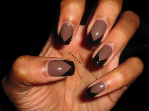 Taupe Nails, Black French Nails, Nail Tip Designs, Brown Nails Design, Mom Beauty, Black Nail Art, Vacation Nails, Black French, Glitter Nail Polish