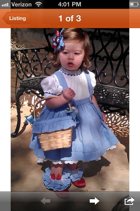 Abi's costume Dorothy Halloween Costume, 2 Halloween Costumes, Dorothy Dress, Old Halloween Costumes, Made Costume, Dorothy Costume, Dorothy Wizard Of Oz, Halloween Costume Toddler Girl, Costume Toddler