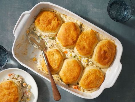 Chicken Pot Pie Casserole Savory Pie Crust, Chicken Potpie, Pot Pie Casserole, Chicken Pot Pies, Chicken Pot Pie Casserole, Breakfast Party Foods, Chicken Pot Pie Recipe, Pot Pie Recipe, Yummy Dishes