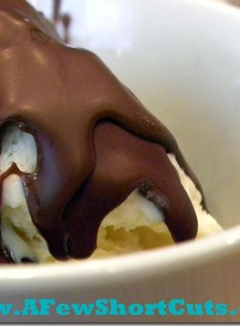 Homemade Magic Chocolate Shell #Recipe via AFewShortCuts.com Magic Shell Ice Cream Topping, Homemade Magic Shell, Ice Cream Sauce, Magic Chocolate, Cake Coconut, Magic Shell, Oil Cake, Stuffed Shells Recipe, Chocolate Shells