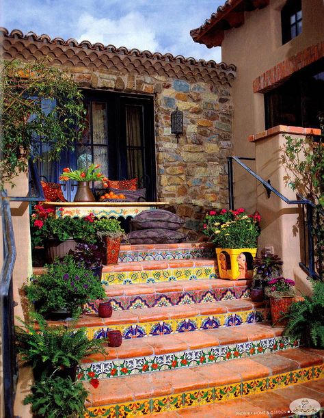 Hacienda Tiled Staircase Style Hacienda, Tiled Staircase, Mexican Home, Casas Coloniales, Mexican Tile, Hacienda Style, Spanish Style Homes, Talavera Tiles, Mexican Decor