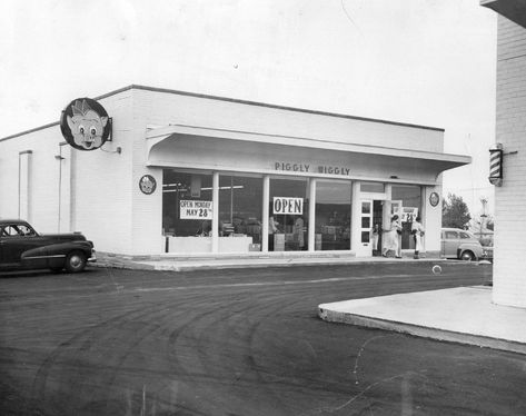 It all started with The Pig. Piggly Wiggly, Unusual Names, Bond Market, Southern Lifestyle, Funny Names, Grocery Stores, Southern Living, Best Cities, Little House