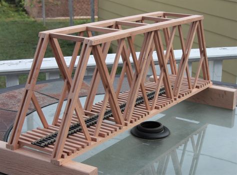 Truss Bridge Model, Truss Bridge Design, Kids Engineering Projects, Space Truss, Bridges Architecture, Bridge Project, Wood Truss, Bridge Model, Truss Bridge