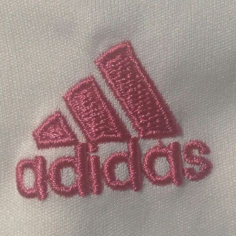 Adidas Aesthetic, Denim Baseball Cap, Pastel Grunge, Hearts Girl, Adidas Girl, Pink Pastel, Pink Adidas, Vintage Adidas, Womens Fashion Trends