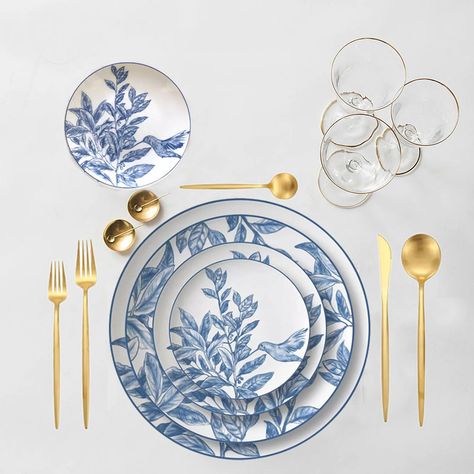 Luxury Home Crockery Dinner Set Custom Wedding Plates Chinese Porcelain Ceramic Dinnerware Sets https://m.alibaba.com/product/1600663733188/Luxury-Home-Crockery-Dinner-Set-Custom.html?__sceneInfo={"cacheTime":"1800000","type":"appDetailShare"} Crockery Design Dinner Sets, Fancy Dinnerware, Porcelain Crockery, Flower Ceramics, Dinner Set Design, Luxury Images, Dining Table Decor Centerpiece, Dinnerware Service, Ceramics Plates