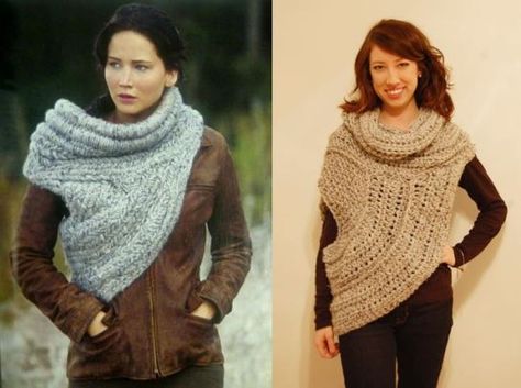 Katniss Vest/Cowl from Catching Fire - JJCrochets Blog Katniss Cowl, Free Crochet Hat Patterns, Crochet Hat Patterns, Crochet Cowl Free Pattern, Chunky Cowls, Knit Scarves, Crochet Cowl Pattern, Crochet Vest Pattern, Cowl Knitting Pattern