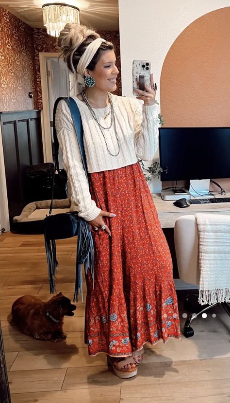 Christian Boho Outfits, Boho Work Outfits Women, Modest Boho Fashion, Boho Grandma Style, Office Hippie Outfit, Boho Christmas Outfits Women, Business Boho Outfits, Professional Boho Outfits, Bohemian Work Outfit